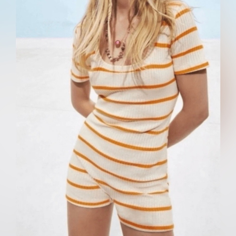 Zara white/orange striped ribbed romper, medium
